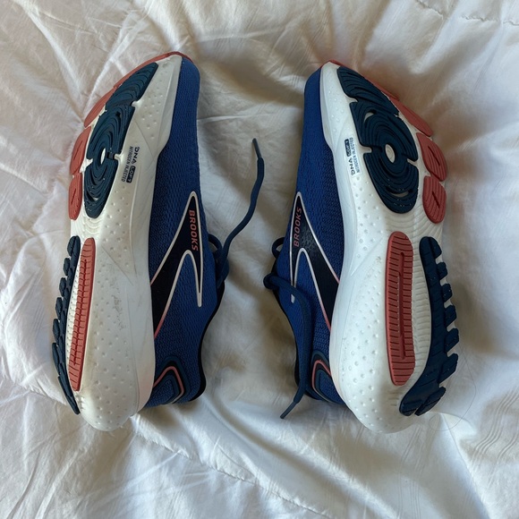 Brooks Glycerin Running Shoes - Picture 5 of 5